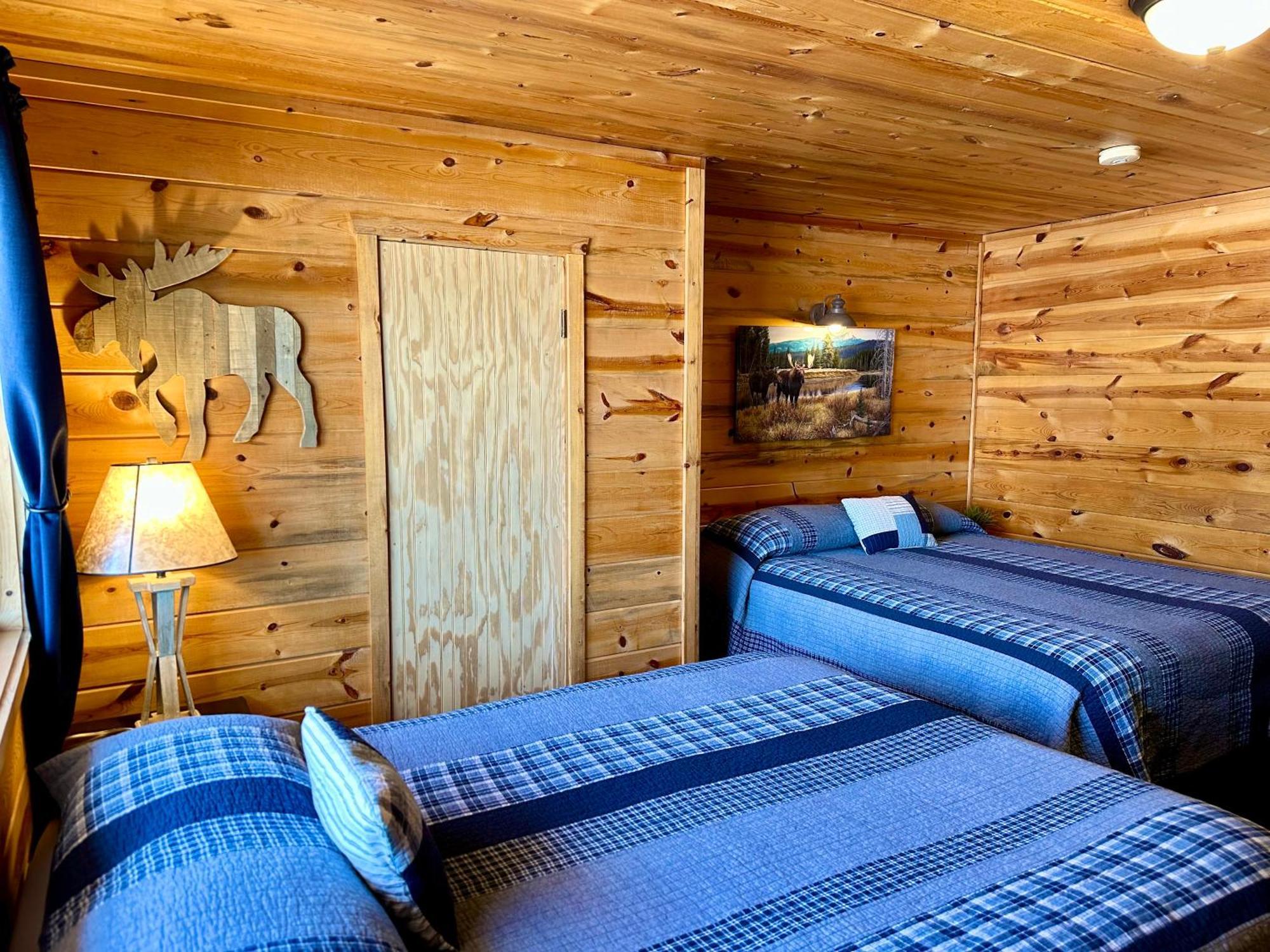 Mountain View Lodge & Cabins Хил Сити Екстериор снимка