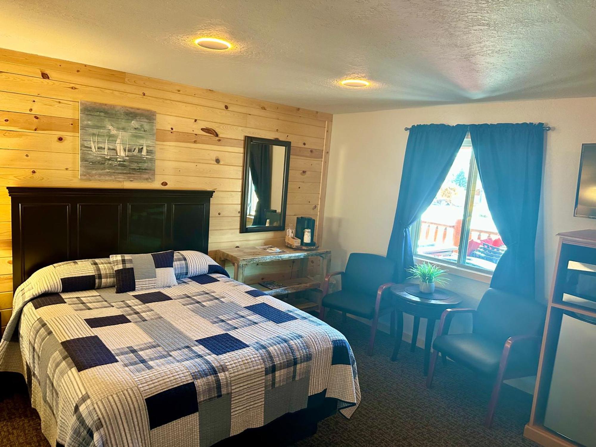 Mountain View Lodge & Cabins Хил Сити Екстериор снимка